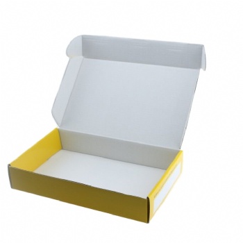  Shipping box	